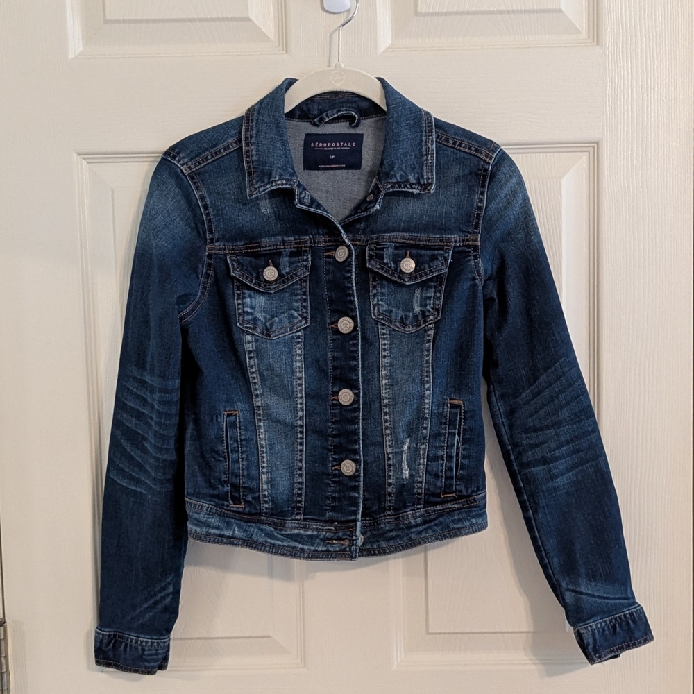 Aeropostale Indigo Blue Cropped  Distressed Jean Jacket with Classic Collar